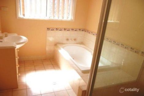 Property photo of 8 Sester Place Runcorn QLD 4113