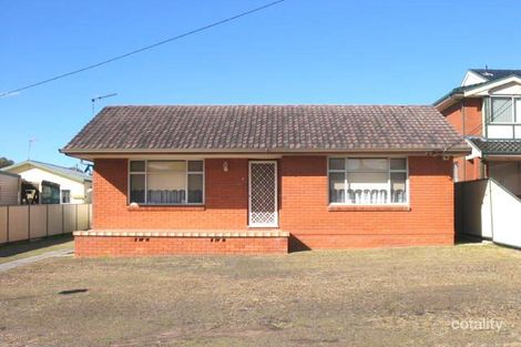 18 Ithaca St, Bateau Bay, NSW 2261