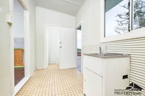 Property photo of 18 Abelia Street Rangeway WA 6530