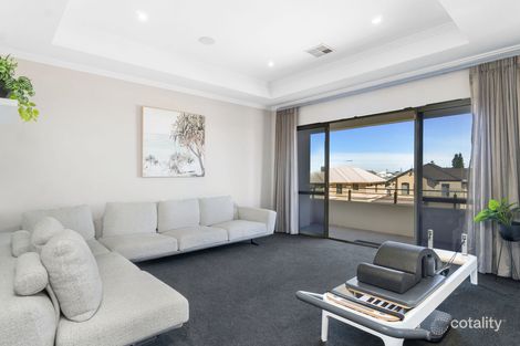 Property photo of 3 Marbella Drive Hillarys WA 6025