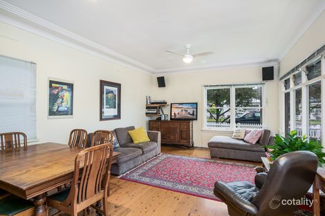 Property photo of 25 Windsor Parade North Narrabeen NSW 2101