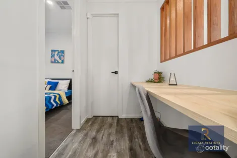 Property photo of 41 Stonefly Circuit Weir Views VIC 3338