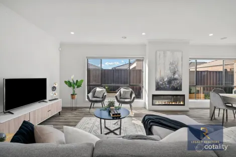 Property photo of 41 Stonefly Circuit Weir Views VIC 3338