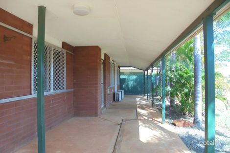 Property photo of 42 Gawthorne Drive Millars Well WA 6714