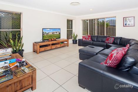 Property photo of 27 Penneshaw Crescent Ormeau QLD 4208