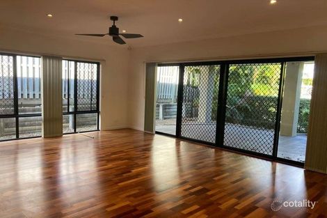 Property photo of 4 Entry Drive Merrimac QLD 4226