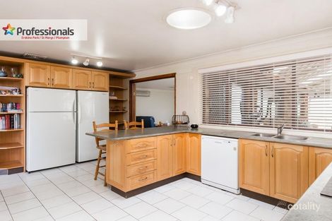 Property photo of 33 Endeavour Avenue St Clair NSW 2759