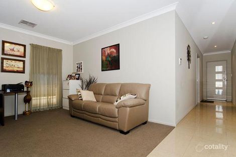 Property photo of 32 Pine View Close Old Reynella SA 5161