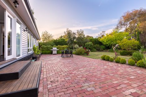 Property photo of 22 Newnham Drive Romsey VIC 3434