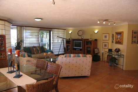 Property photo of 1/240 Marine Parade Labrador QLD 4215