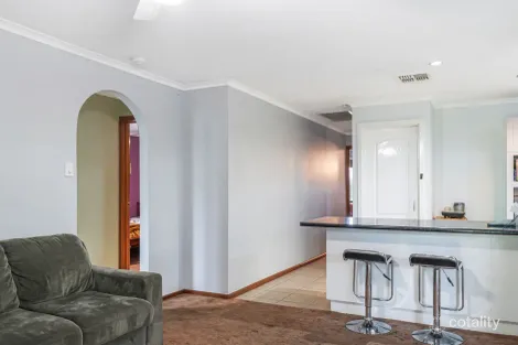 Property photo of 18 Hutchinson Drive Parafield Gardens SA 5107