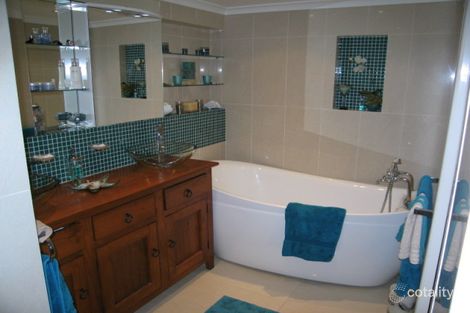 Property photo of 1/240 Marine Parade Labrador QLD 4215