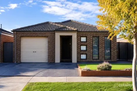 Property photo of 19 Billabong Crescent Tarneit VIC 3029