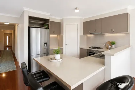 Property photo of 19 Billabong Crescent Tarneit VIC 3029