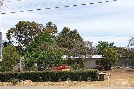 15 Lewis Rd, Kalamunda, WA 6076