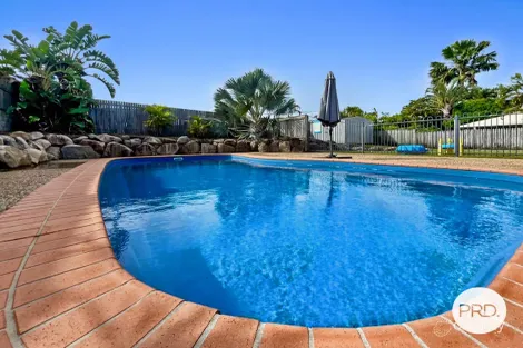 Property photo of 9 Swains Court Boyne Island QLD 4680