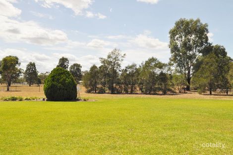 Property photo of 24 Whiting Drive Narrabri NSW 2390