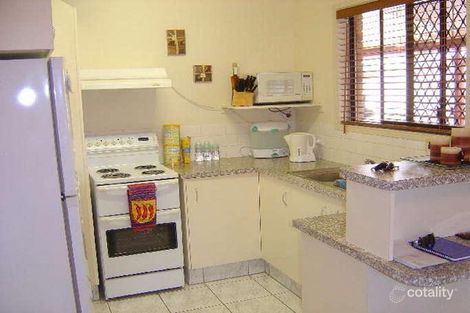 Property photo of 4 Barnard Street Biggera Waters QLD 4216