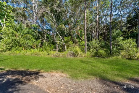 Property photo of 16 Bayview Road Russell Island QLD 4184