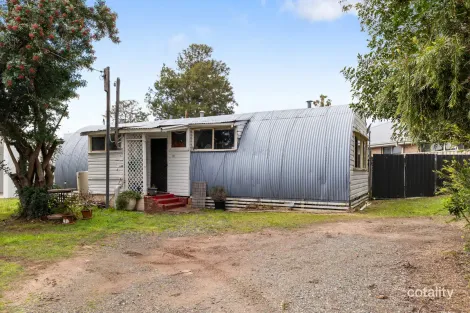 Property photo of 30 Macquarie Avenue Cessnock NSW 2325