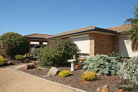 16 Hall Cres, Loxton, SA 5333