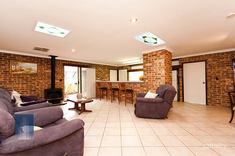 Property photo of 23 Cobalt Place Riverton WA 6148