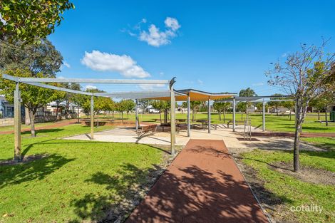 Property photo of 11 Posey Lane Success WA 6164