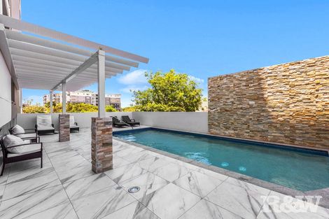 302/70-74 Carl St, Woolloongabba, QLD 4102