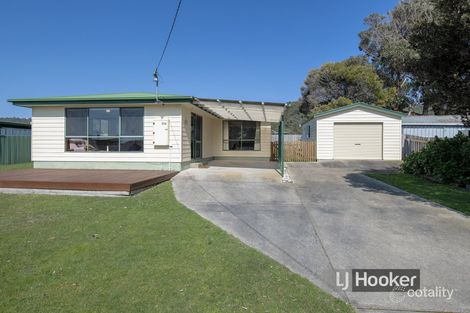 Property photo of 104 Irby Boulevard Sisters Beach TAS 7321