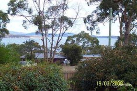 Property photo of 20 Pine Court Primrose Sands TAS 7173