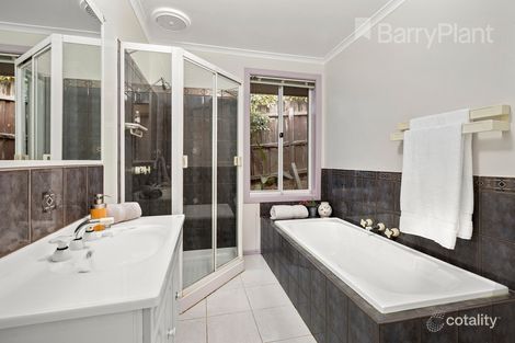 Property photo of 30 Bronte Street Heidelberg VIC 3084
