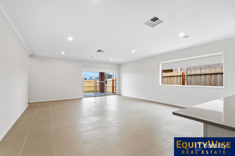 Property photo of 6 Communal Road Wyndham Vale VIC 3024