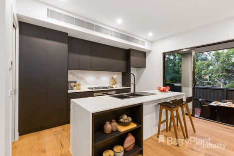 Property photo of 12 Calvin Crescent Doncaster East VIC 3109