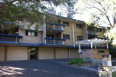 4/29 Sir Fred Schonell Dr, St Lucia, QLD 4067