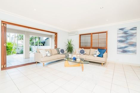 Property photo of 98 Gibraltar Drive Surfers Paradise QLD 4217