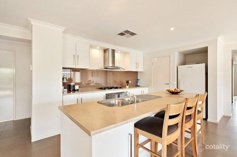 Property photo of 15 Woodridge Crescent Doreen VIC 3754
