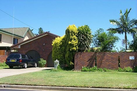 22 Blue Waters Cres, Tweed Heads West, NSW 2485