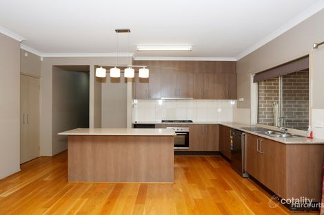 Property photo of 12 Manor House Drive Epping VIC 3076