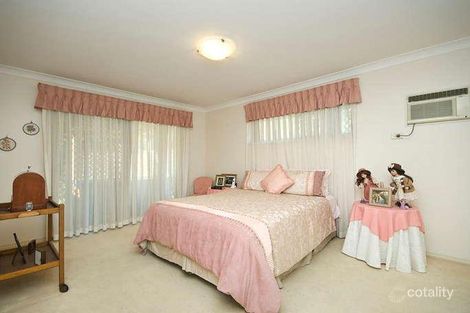 Property photo of 113 Ulinga Crescent Parkinson QLD 4115