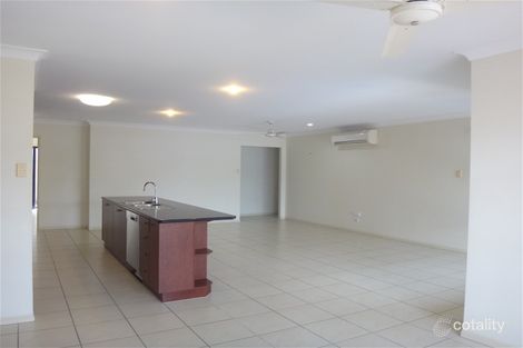 Property photo of 6 Shellcove Court Blacks Beach QLD 4740
