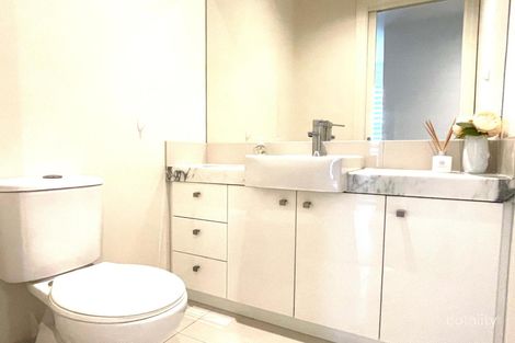 Property photo of 1/928 Doncaster Road Doncaster East VIC 3109