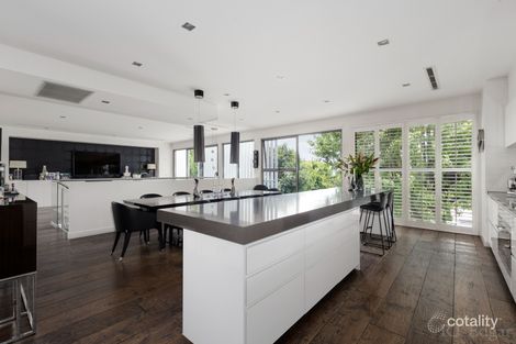 Property photo of 6 Brazier Grove Kew VIC 3101