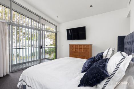 Property photo of 6 Brazier Grove Kew VIC 3101