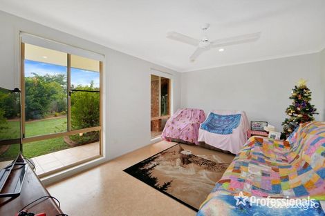 Property photo of 7 Cooper Court Avenell Heights QLD 4670