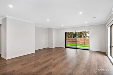 Property photo of 21 Rutledge Boulevard North Geelong VIC 3215