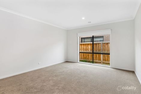 Property photo of 21 Rutledge Boulevard North Geelong VIC 3215