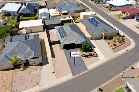 4 Sanders St, Moonta Bay, SA 5558