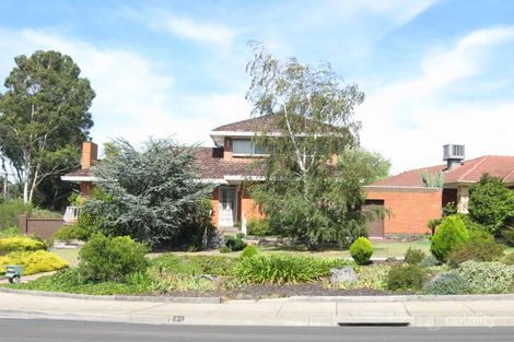 21 Boeing Rd, Strathmore Heights, VIC 3041