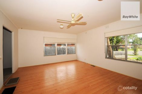 Property photo of 2 Laurel Court Frankston North VIC 3200