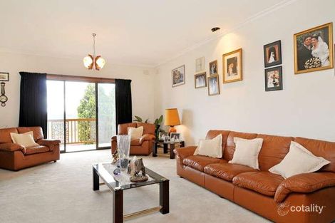 Property photo of 4 Hiah Close Greensborough VIC 3088